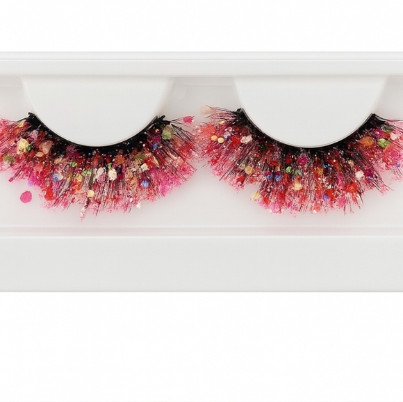 Glitter Pink Sequin Y2K Fluffy False Eyelashes - Picture 3 of 4